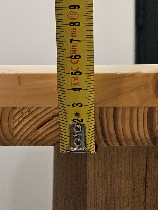 Vând masă rotundă lemn - picioare pian