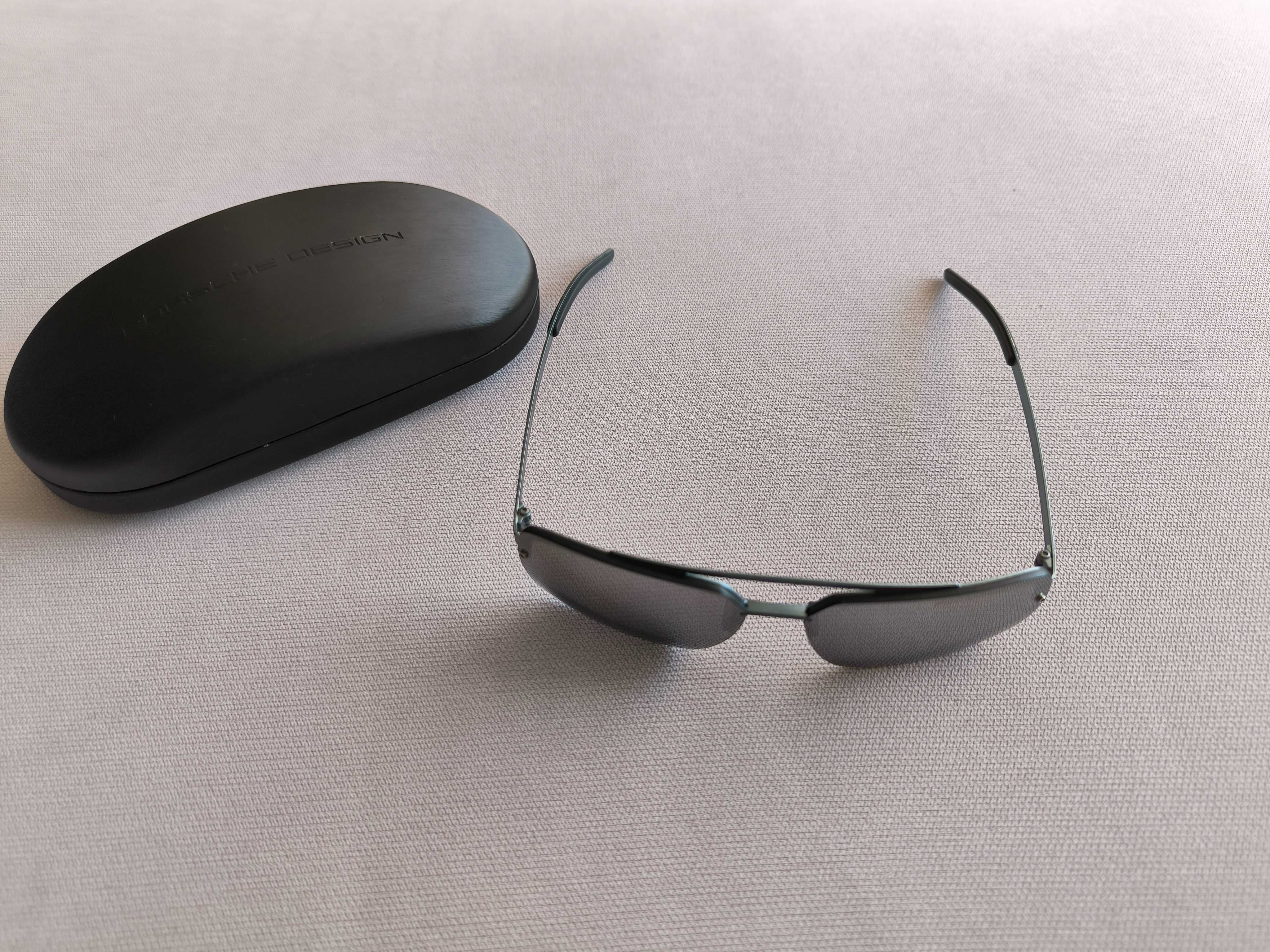 Porsche design P8694
