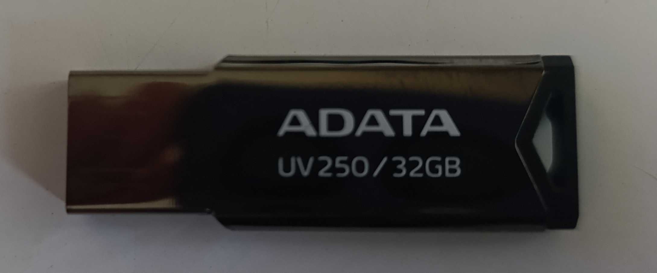 Флашки 32GB USB Flash памет