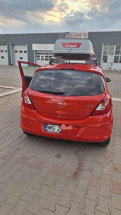 Proprietar vand  Opel Corsa  D