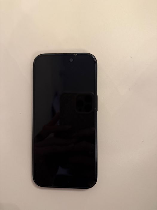 Iphone 16 NEGRU 128 GB