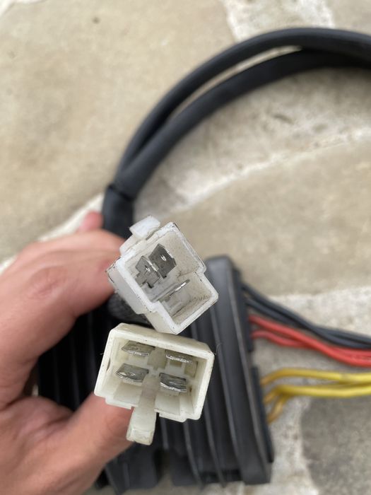 Releu Regulator Redresor Mosfet Honda VFR800 / CBR600