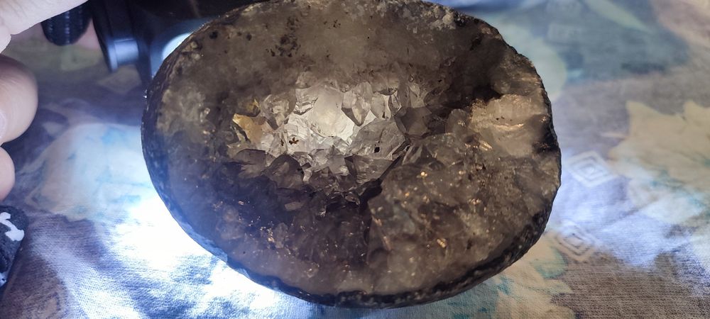 Кристали парчета Геода за подарък или колекция