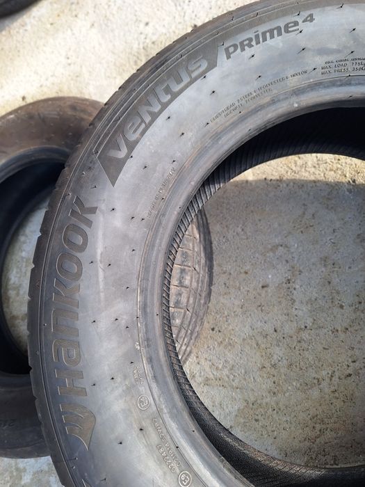 Vand 4 anvelope de vara Hankook 215/65R17