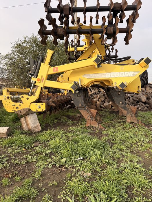 Scarificator Bednar 300 D7R PROFI