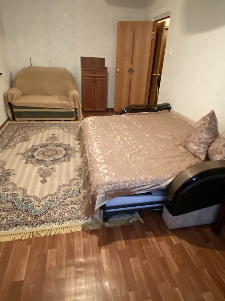 1ком кв на НоЧь в 8 мкр