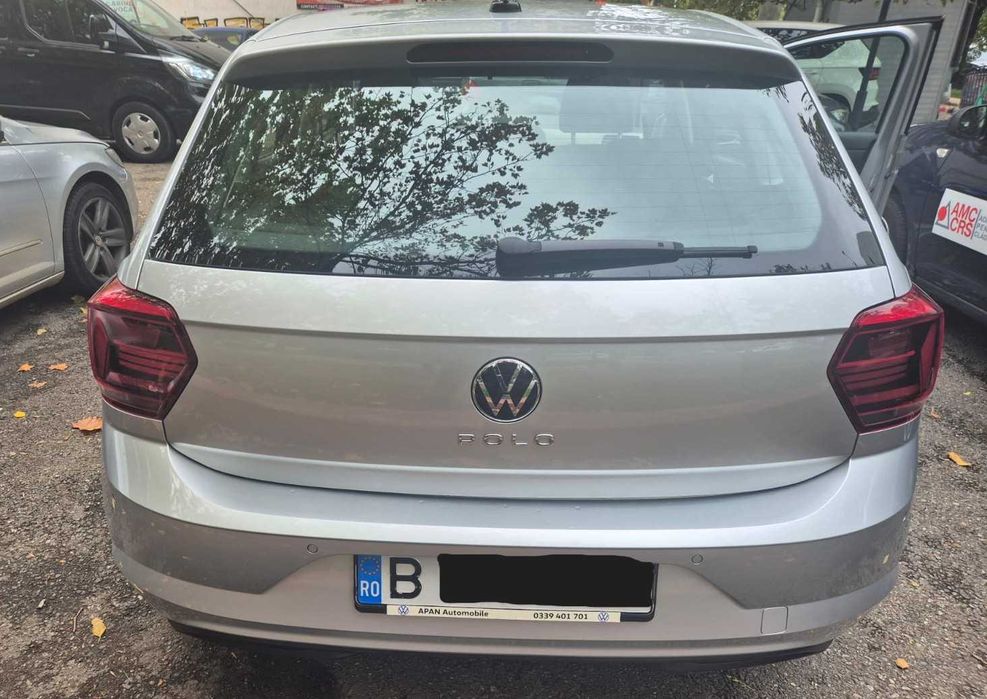 Volkswagen Polo 1.0 TSI Highline 95 CP - 27,500 km !!