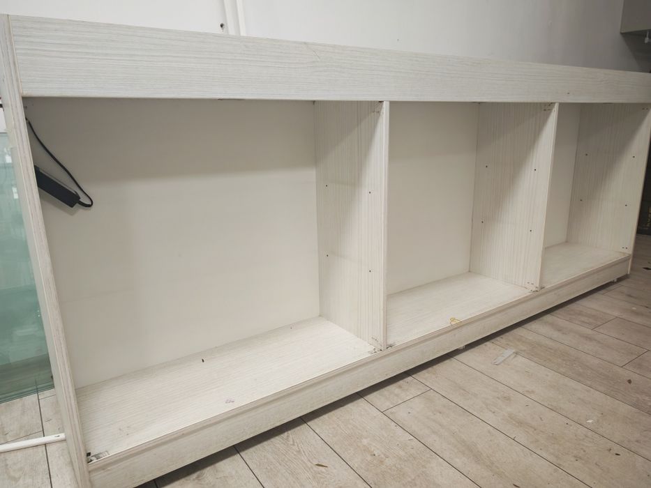 Витрина Шкаф с широчина 236 см