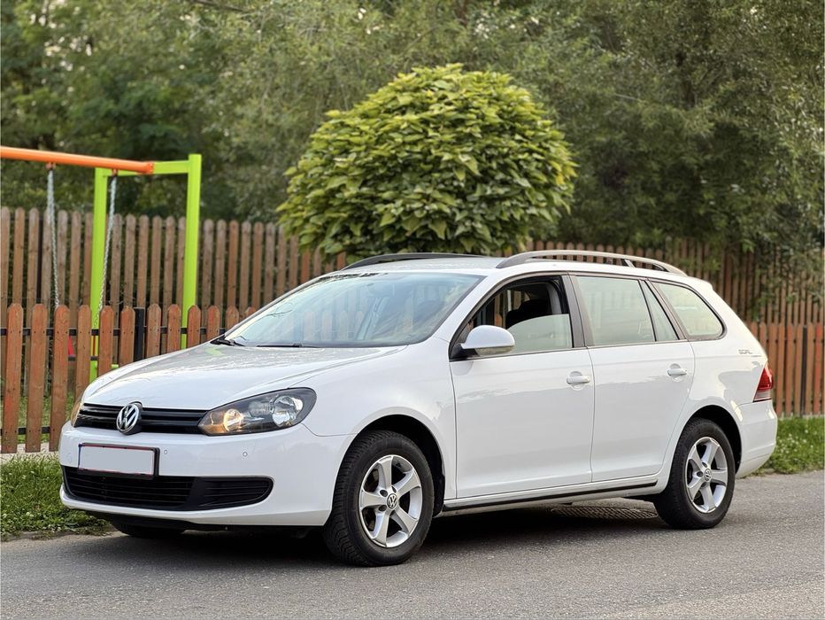 VW Golf 6 - 1.6 Diesel - Combi - Euro5 - Navigatie / Klimatronic