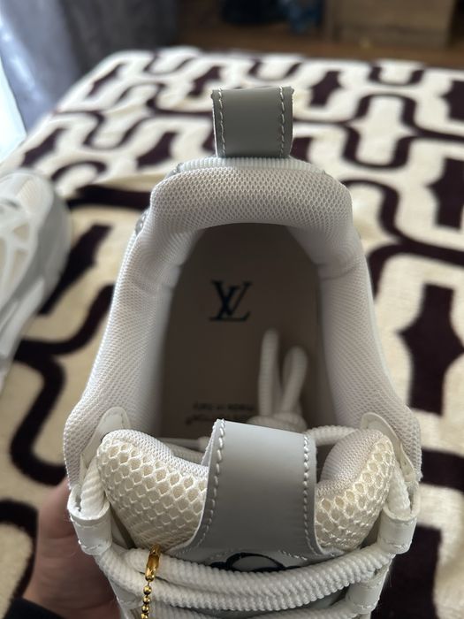 Adidasi Louis Vuitton Skate