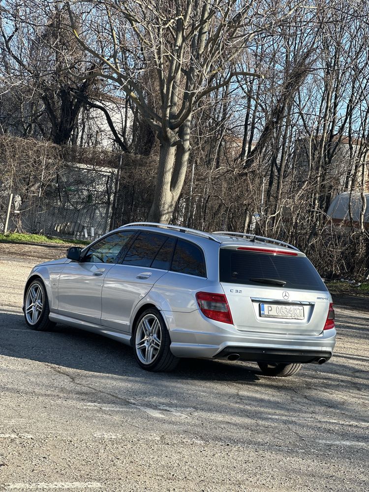 Mercedes W204 C320 AMG