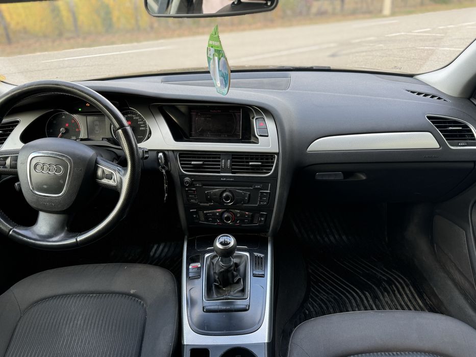 Audi a4 b8 Led/Bi-Xenon Manual 2.0TDI