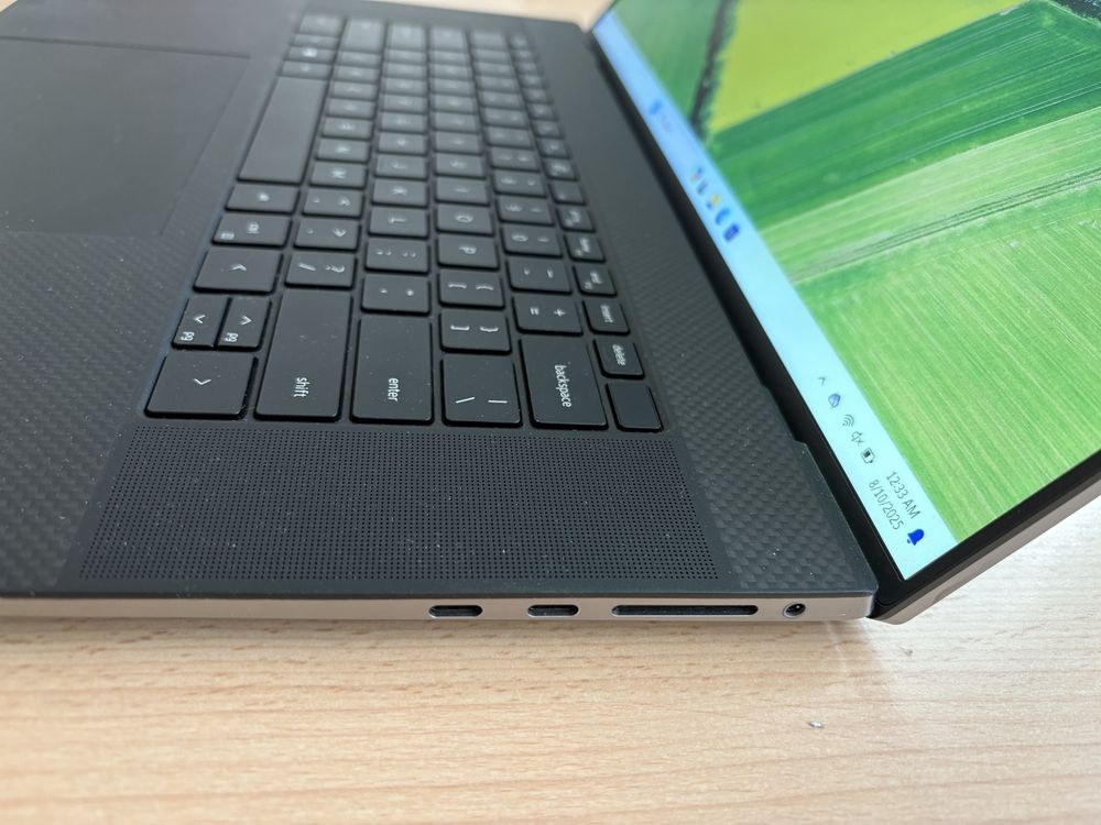 Dell Precision 5760, 17", intel i7-11800H, 32/512GB, NVidia А2000