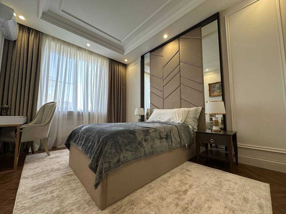 Аренда Габус Евро 4х ком квартира. ор-р  Гостиница Россия!