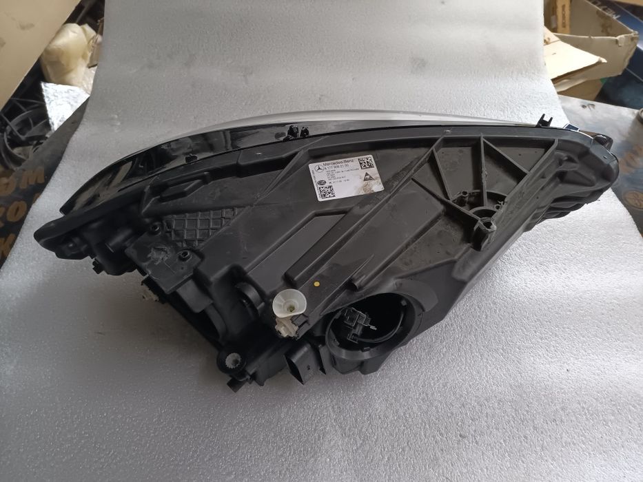 Фар ляв за Mercedes A class w177 / А класа 177 след 2018 г.