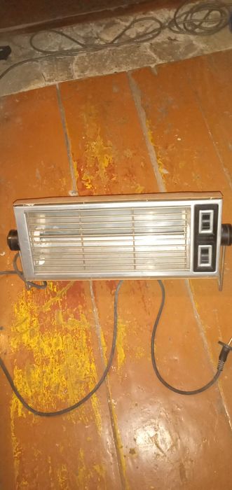 Продам электроплитку калорифир 6000 тенге.