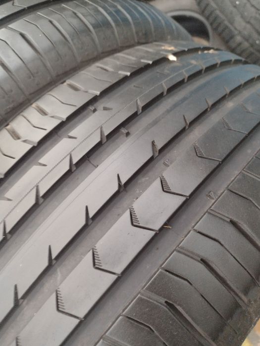 Перфектни 2бр.215/55/17 Continental dot4815