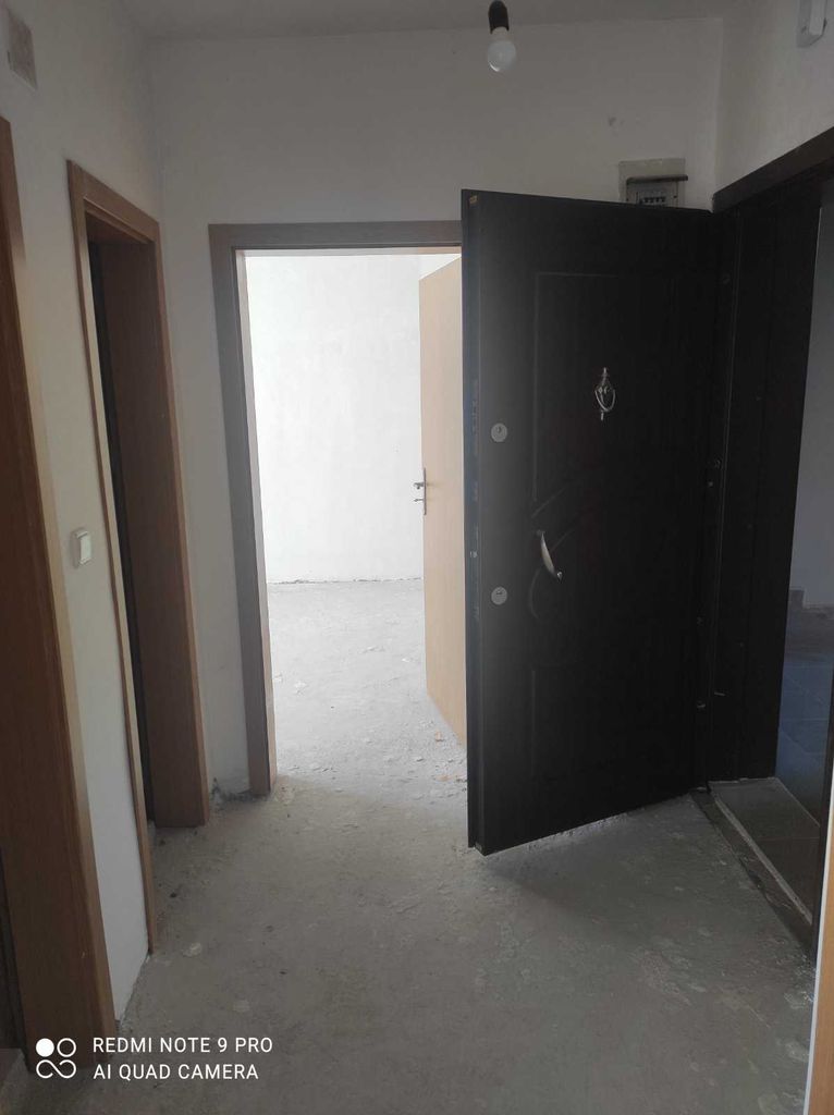 Продава се Едностаен апартамент в Габрово, Дядо Дянко - 67 кв.м за 478 €/кв.м - Снимка #2