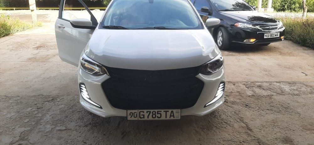Онх срочно сотилади 10900$ пробег 53000