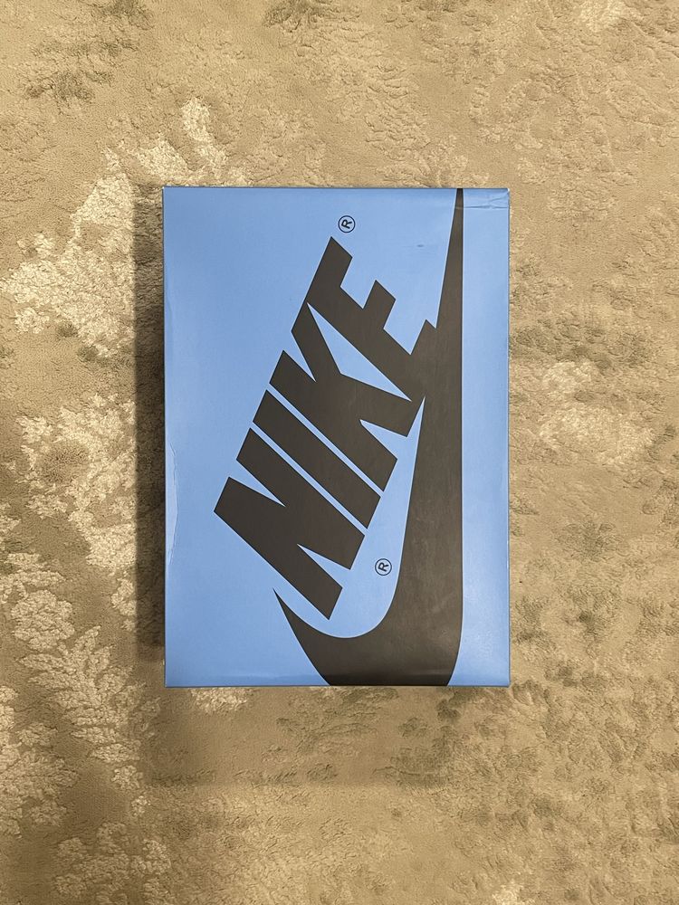 Jordan 1 UNC Toe