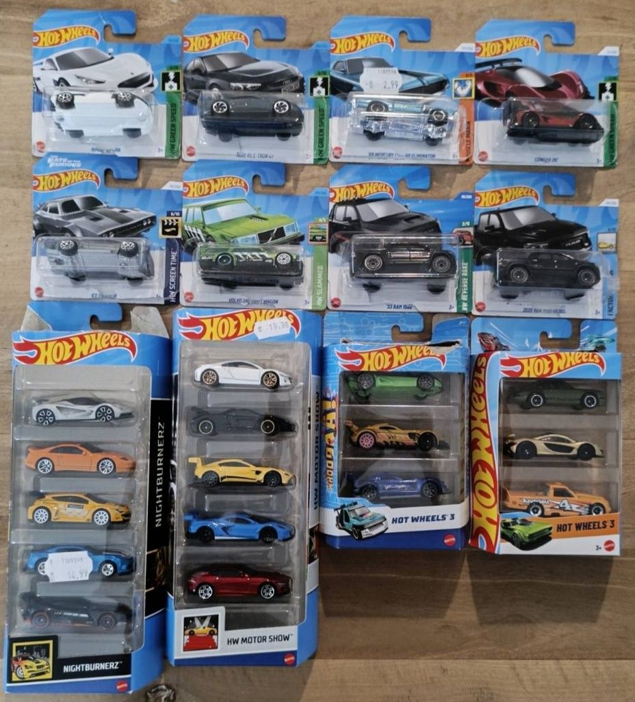 Колекция Hotwheels