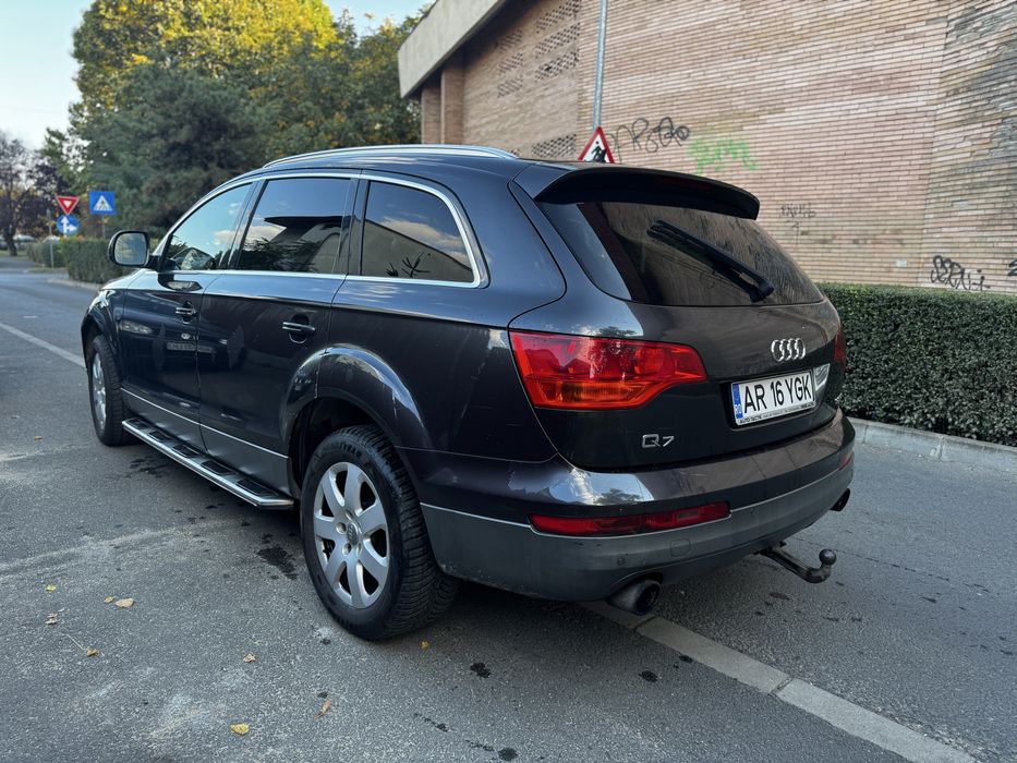 Audi q7 7 Locuri