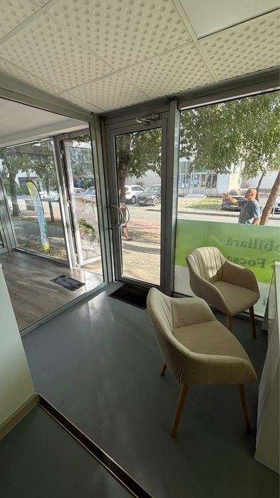 Spatiu comercial apartament 2 camere