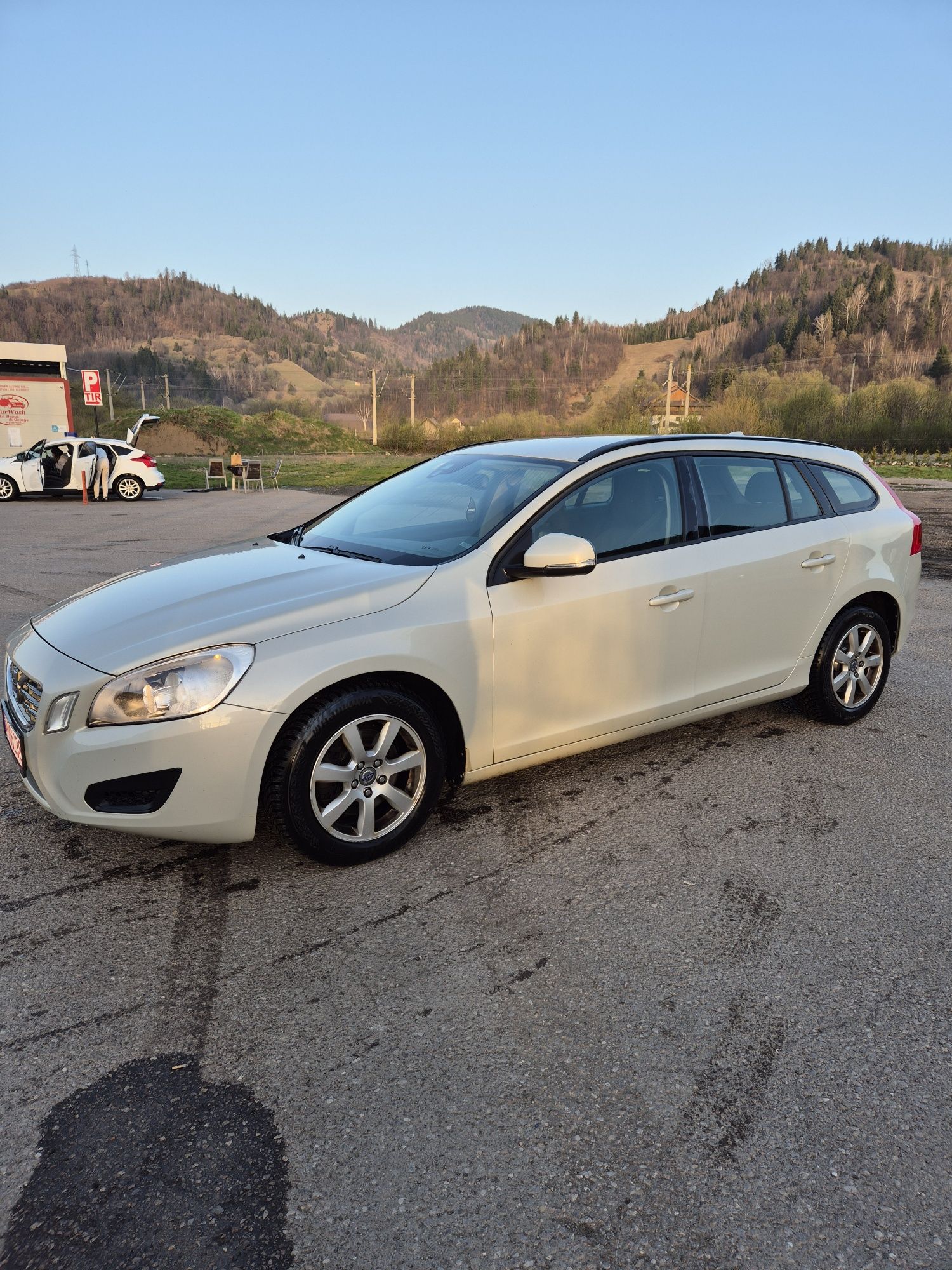 Volvo v60 2011 1.6 diesel 114cp