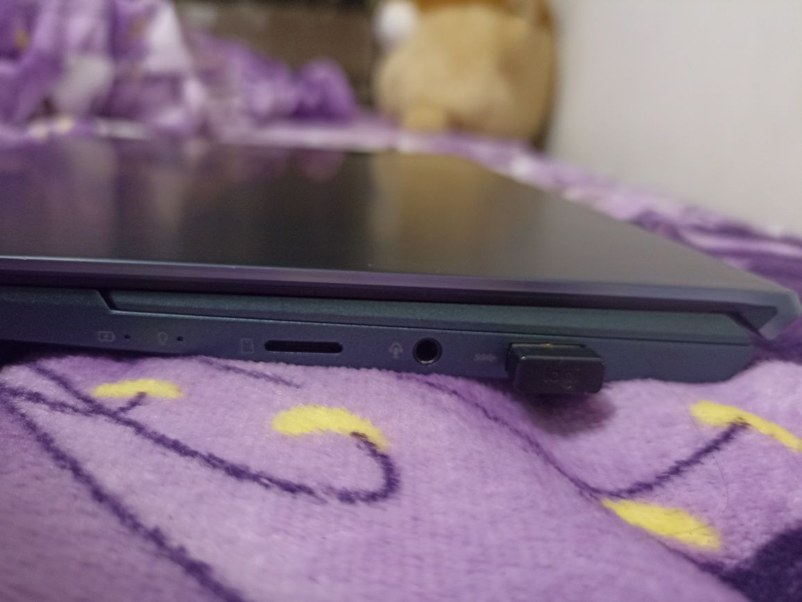 Asus Zenbook Duo 14 model UX 482