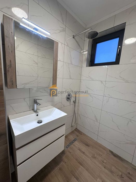 Двустаен апартамент в Прослав