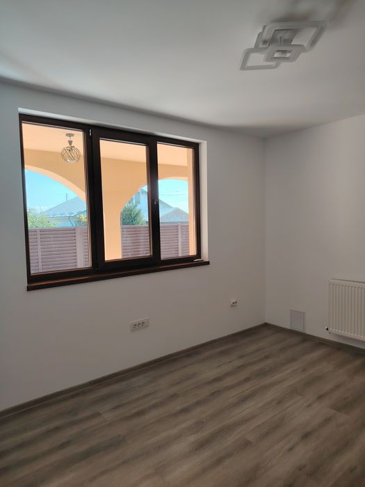 Vând casa noua Odaia Manolache!