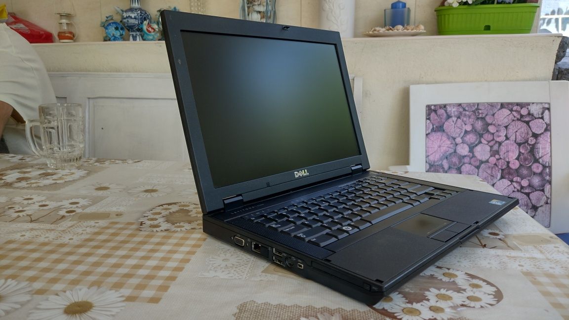 Лаптоп Dell Latitude E5400