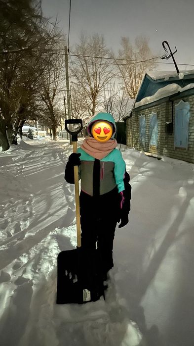 Зимний подростковый крстюм