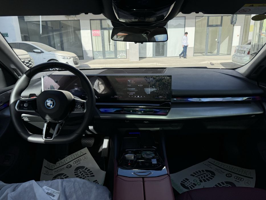 BMW I5 40I найт спорт