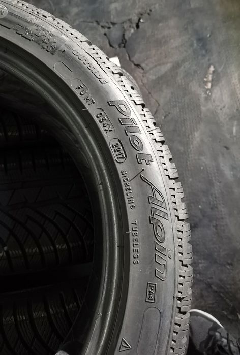 225/45R18 95V Michelin 6mm
