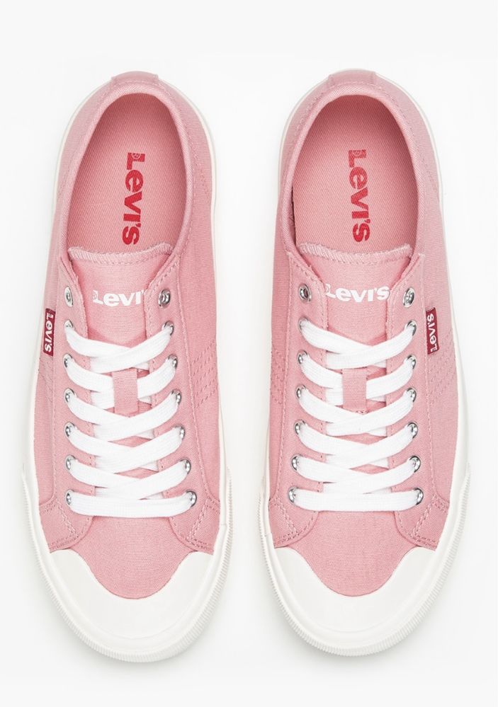 Дамски кецове Levi’s