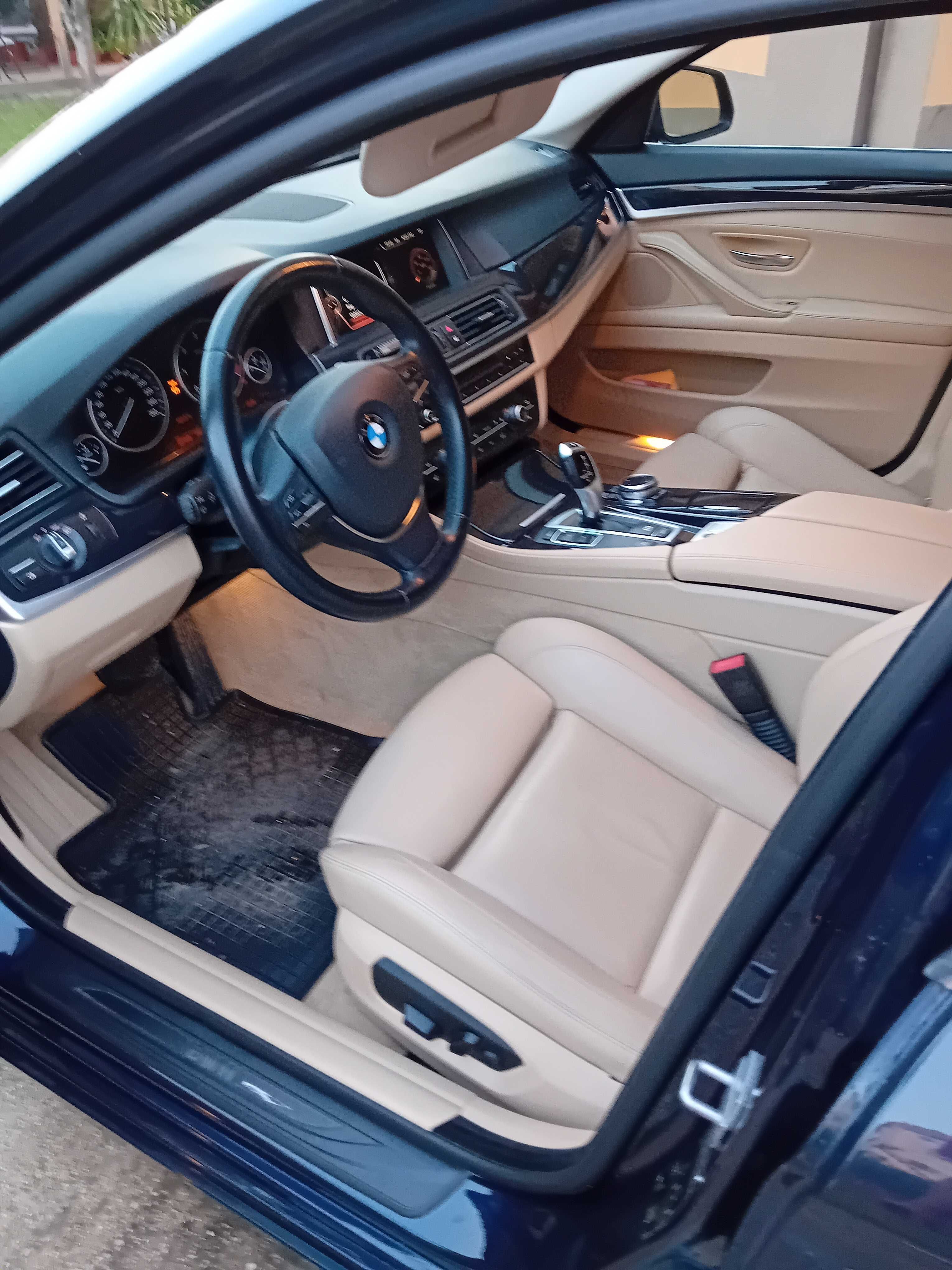 BMW SERIA 5 2014