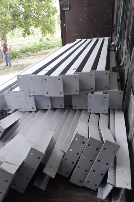 Stuctura metalica 12x30