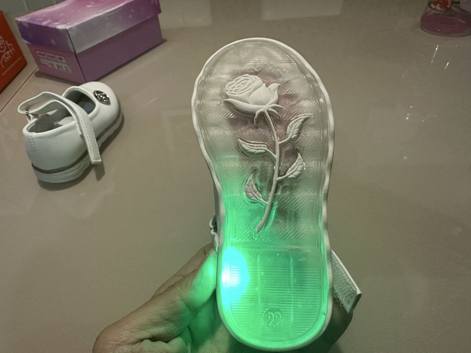 Детски Обувки - 22 номер за момиче