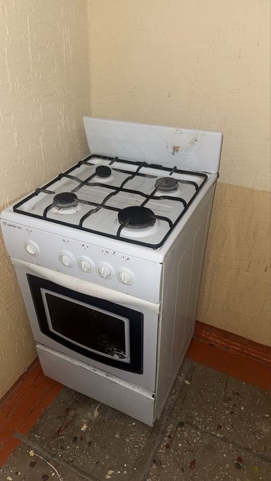 Срочно продам Газ плиту