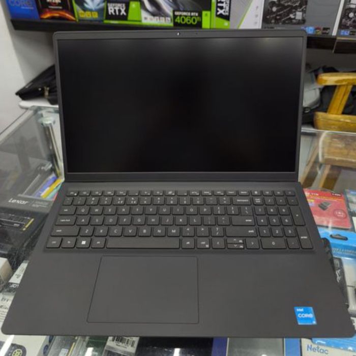 Новый Dell Vostro i3 6 ядер 8GB ОЗУ