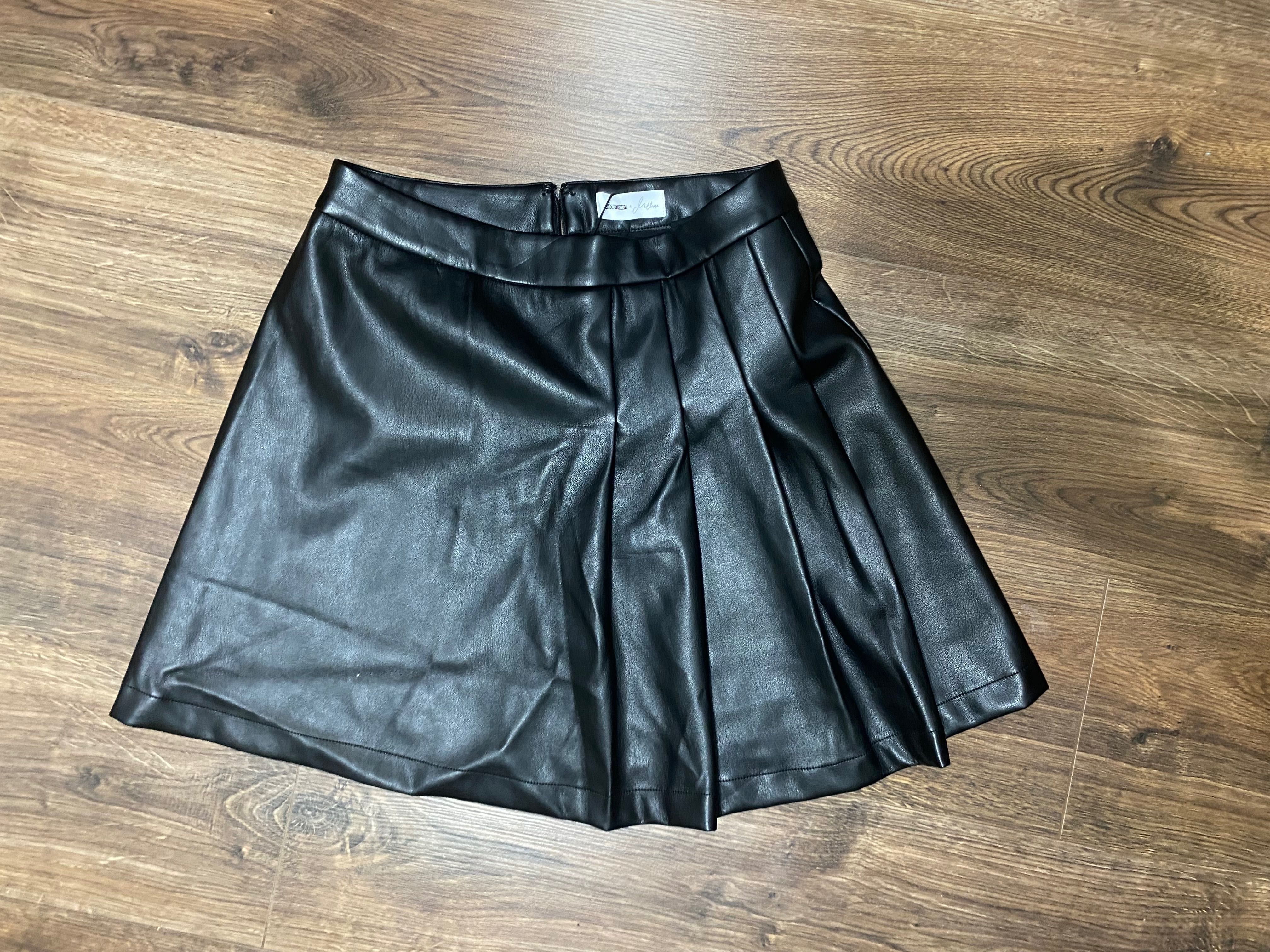 clara skirt black