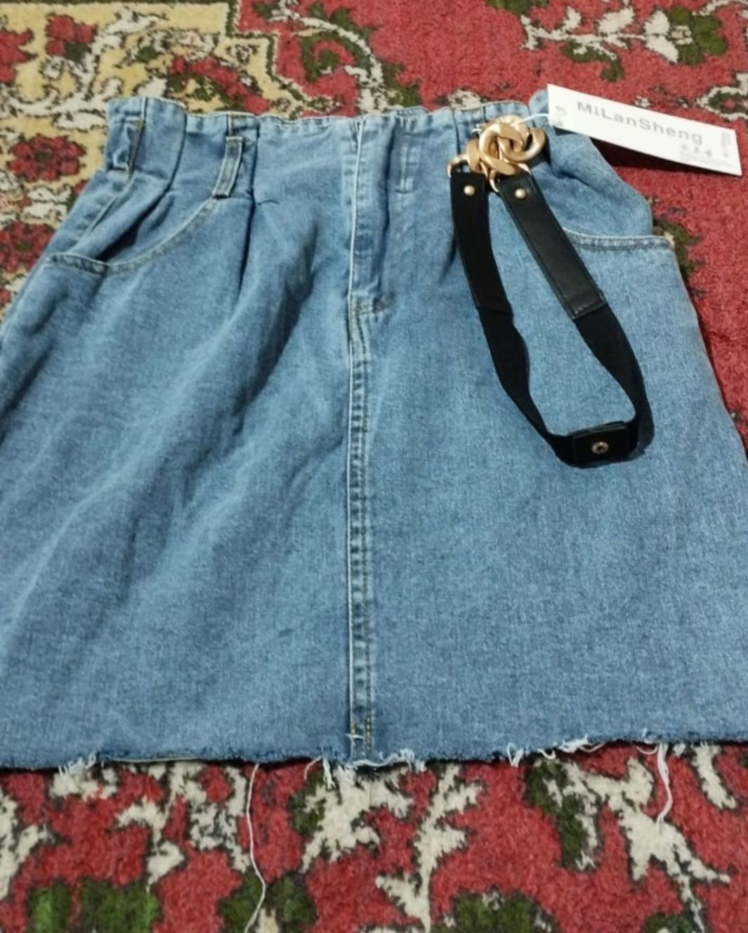 Продам джинсовые шорты юбки по 1000 тенге новые