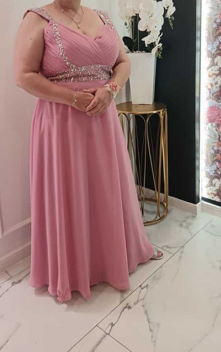 Rochie de seara foarte frumoasa