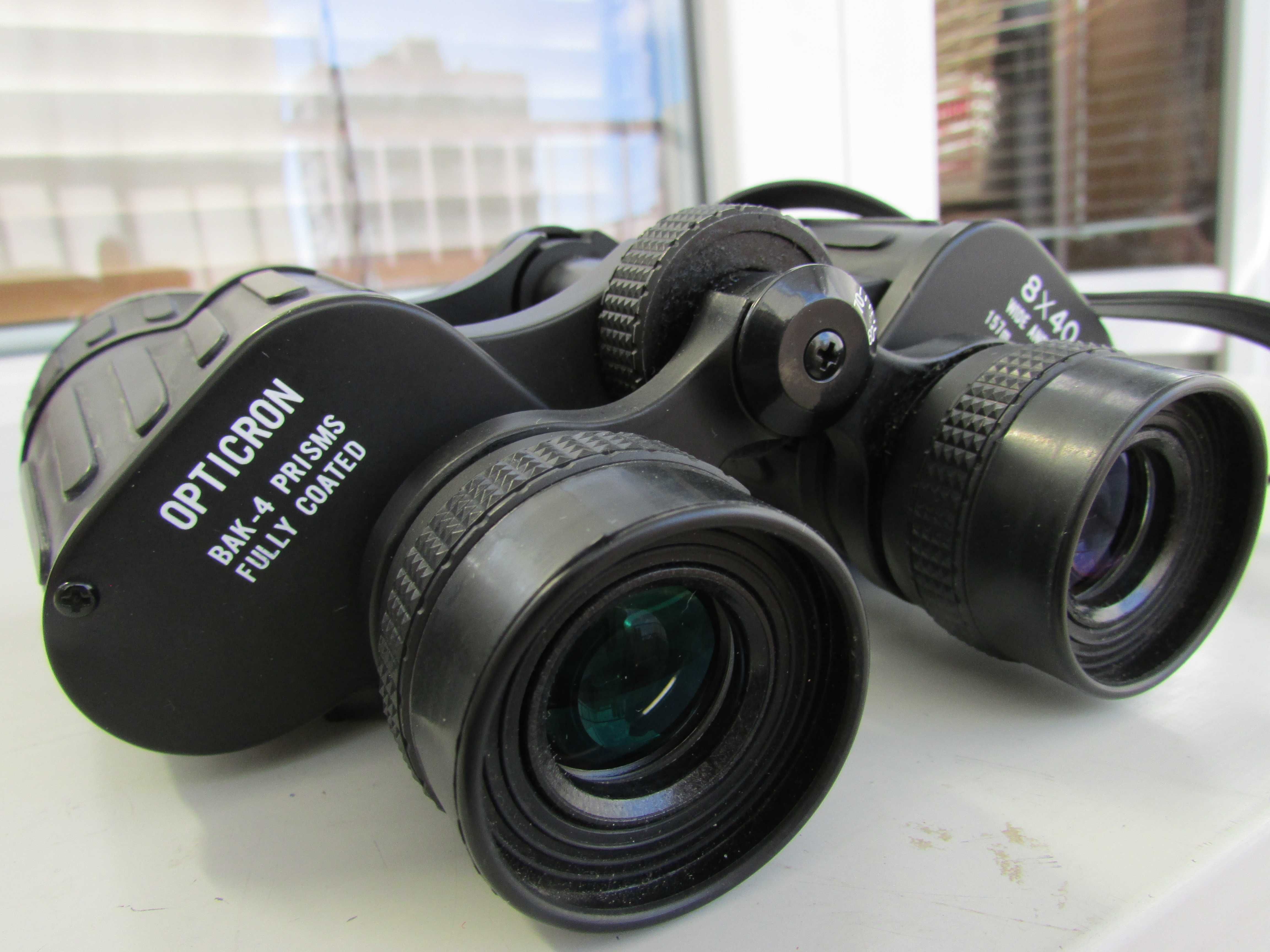 Японски бинокъл Opticron 8х40