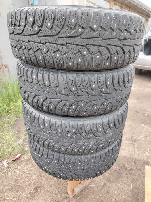 Шины шипованные б/у Nokian Nordman 5 185/60R15