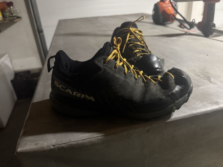 Vand papuci tranking scarpa marime 44