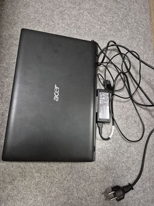 Лаптоп  ACER 5736Z