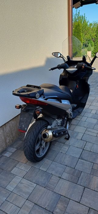 Vand maxi scuter Gilera Nexus 500