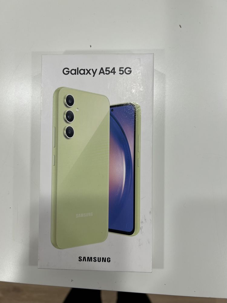 Чисто нов Samsung A54 бял или зелен с 36 месеца гаранция.